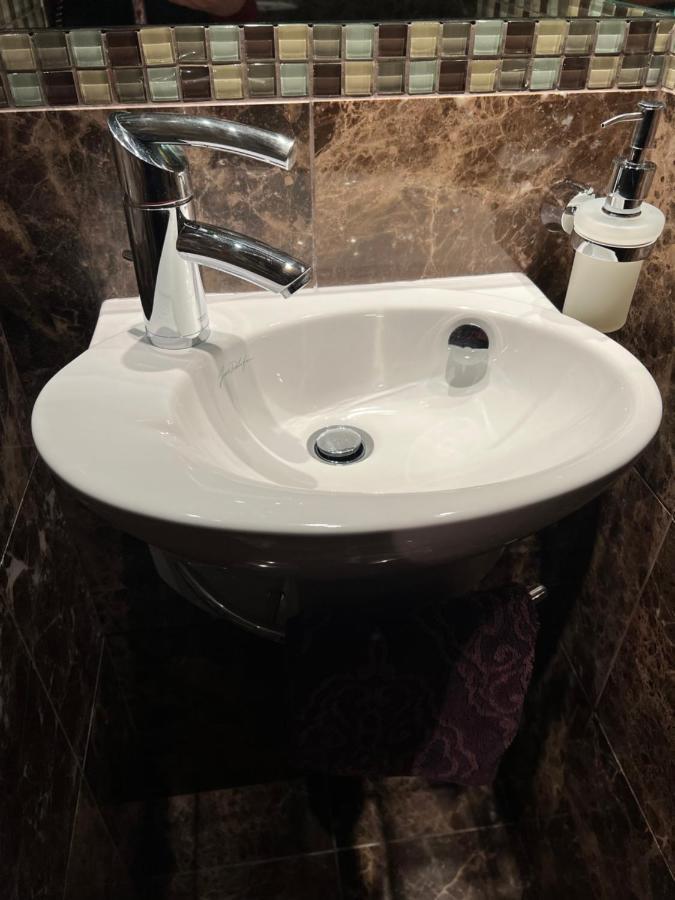 Studio Dans Le Quartier Luxe Ньой сюр Сен Екстериор снимка